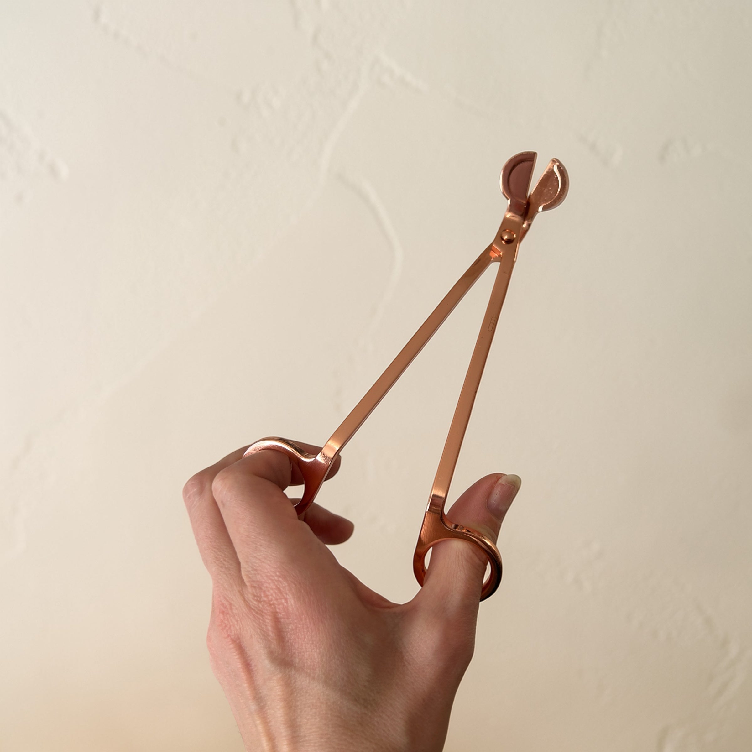 Coupe mèche rose cuivré